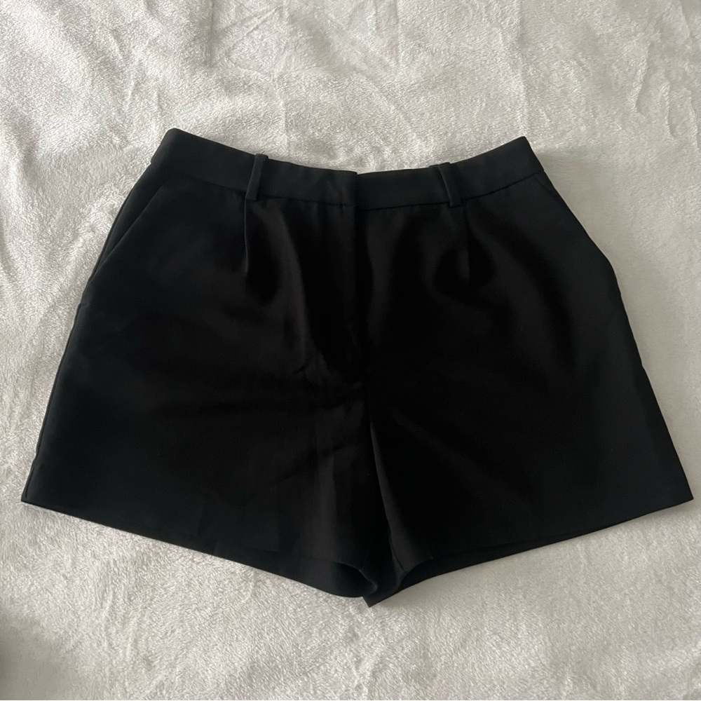 Zara Black Classic Shorts with pocket L
